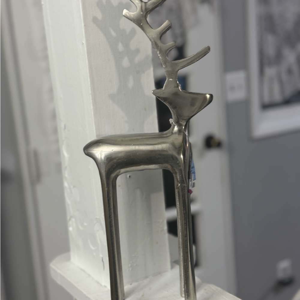 Elegant Silver Reindeer Sculpture